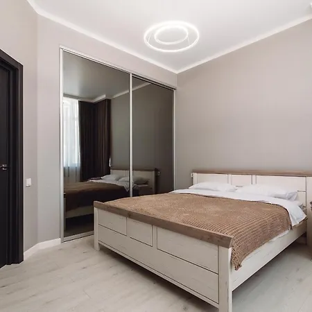 море 5 мин французский бульвар спальных мест 6 Apartmán